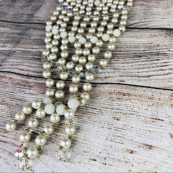 bebe Pearl and Gold Necklace Oversized - Picture 8 of 8